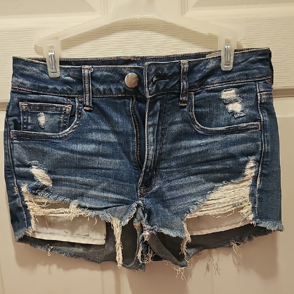 NWOT American Eagle Outfitters High Rise Shortie Jean Shorts Size 6